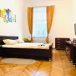 Krakow Cozy Apartment